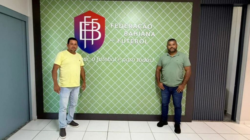 Tiago Moura e Orlando Araújo (Lando) na sede da FBF
