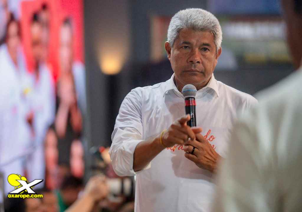 Noticia oXarope_politica_1_230526_1